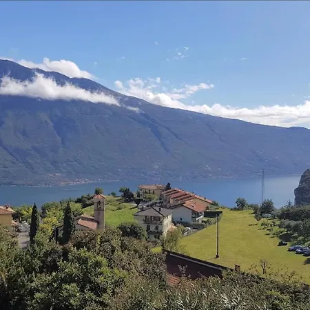 Apartament Carlino Giardino E Piscina By Garda Domus Mea *