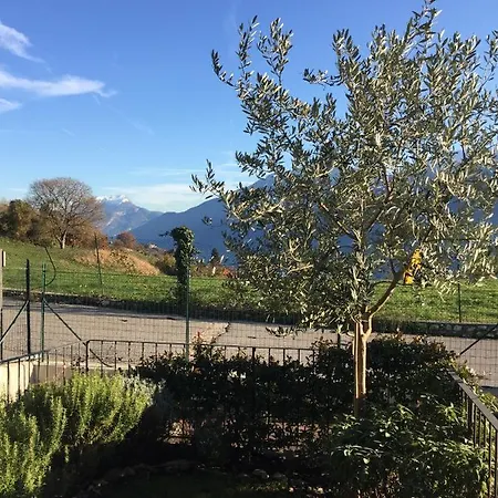 Appartement Carlino Giardino E Piscina By Garda Domus Mea Pieve (Lombardy)