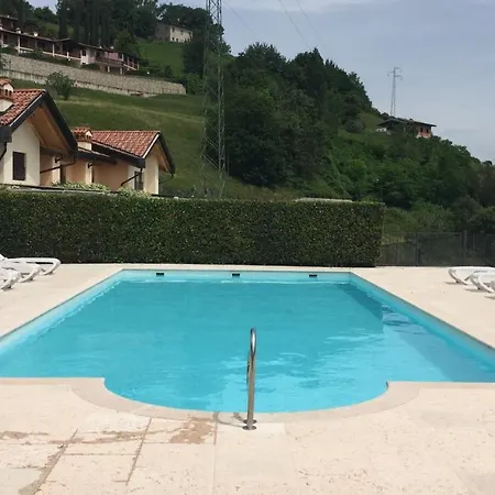 Apartman Carlino Giardino E Piscina By Garda Domus Mea